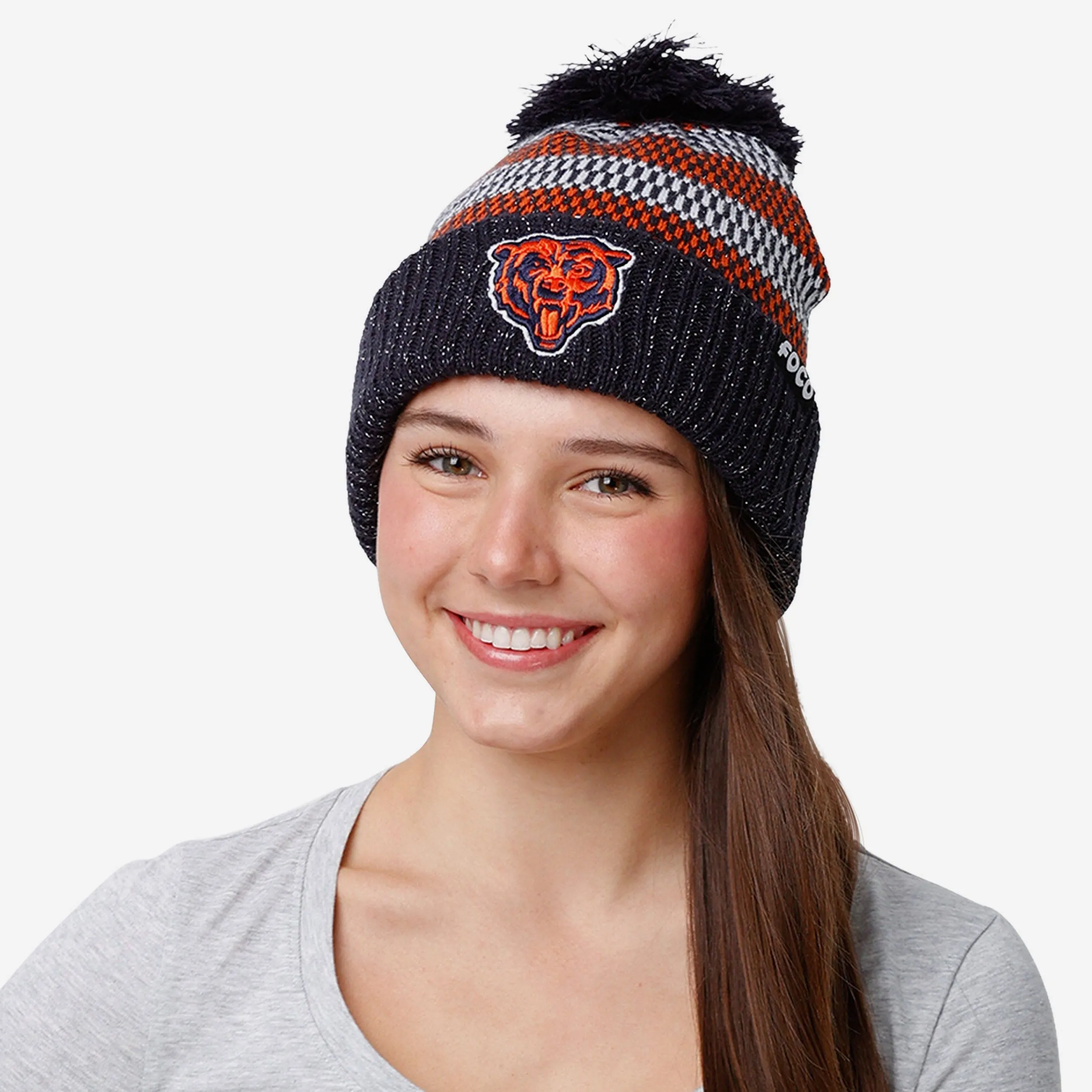 Chicago Bears Womens Cozy Knit Metallic Thread Pom Beanie