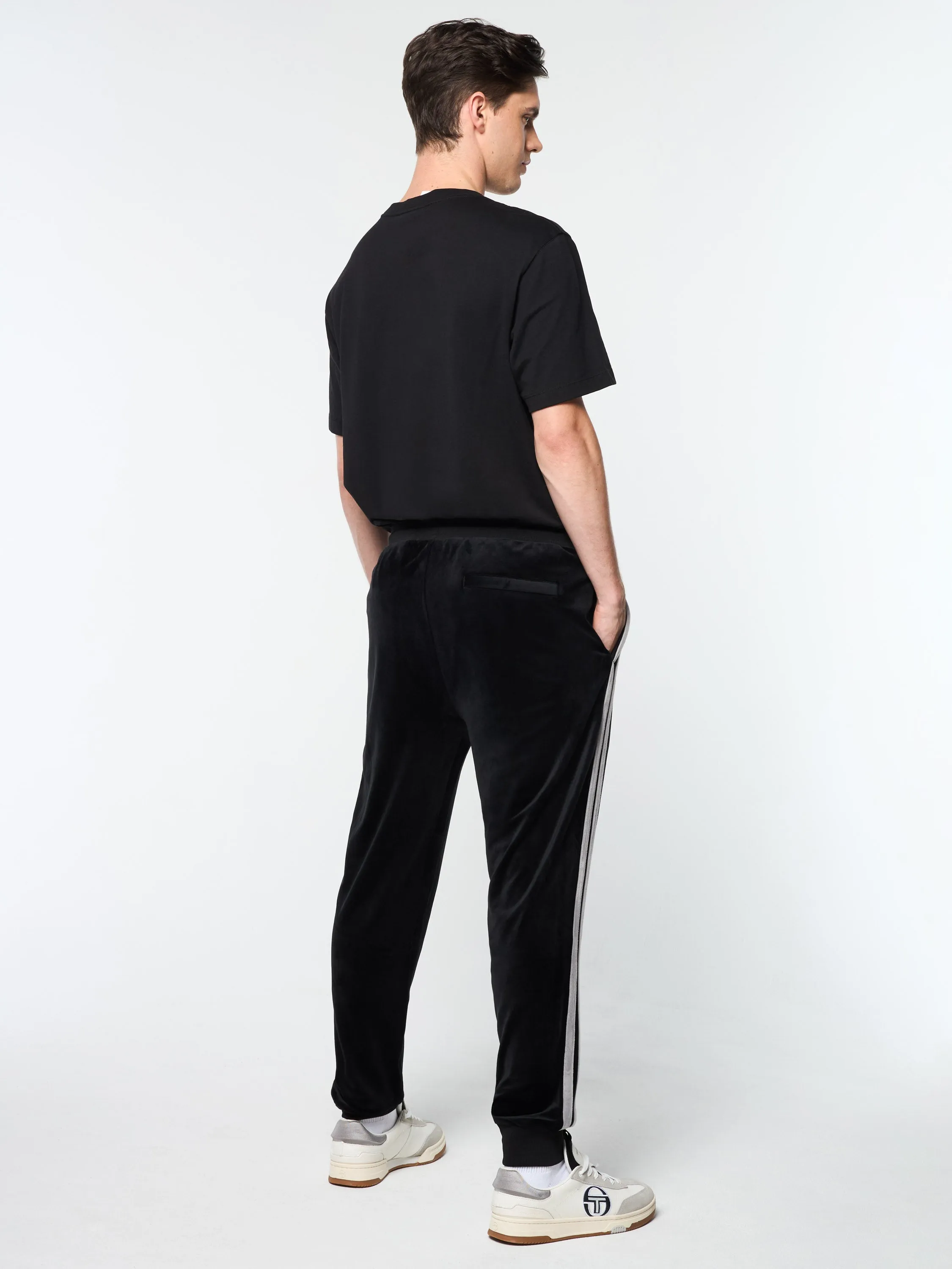 Damarindo Velour Track Pant- Black Beauty