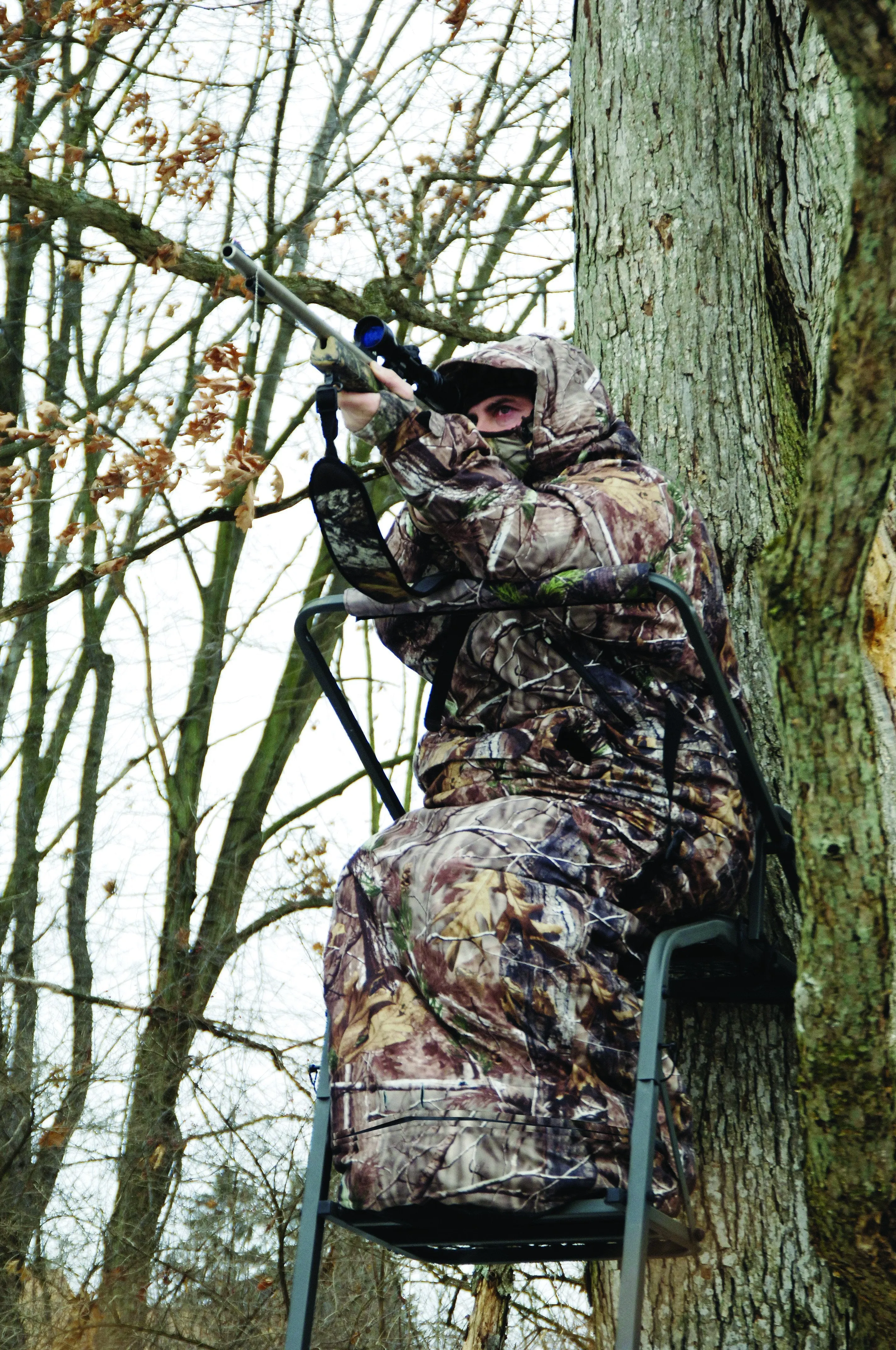 IWOM HeatLoc Lite Insulated Hunting Suit