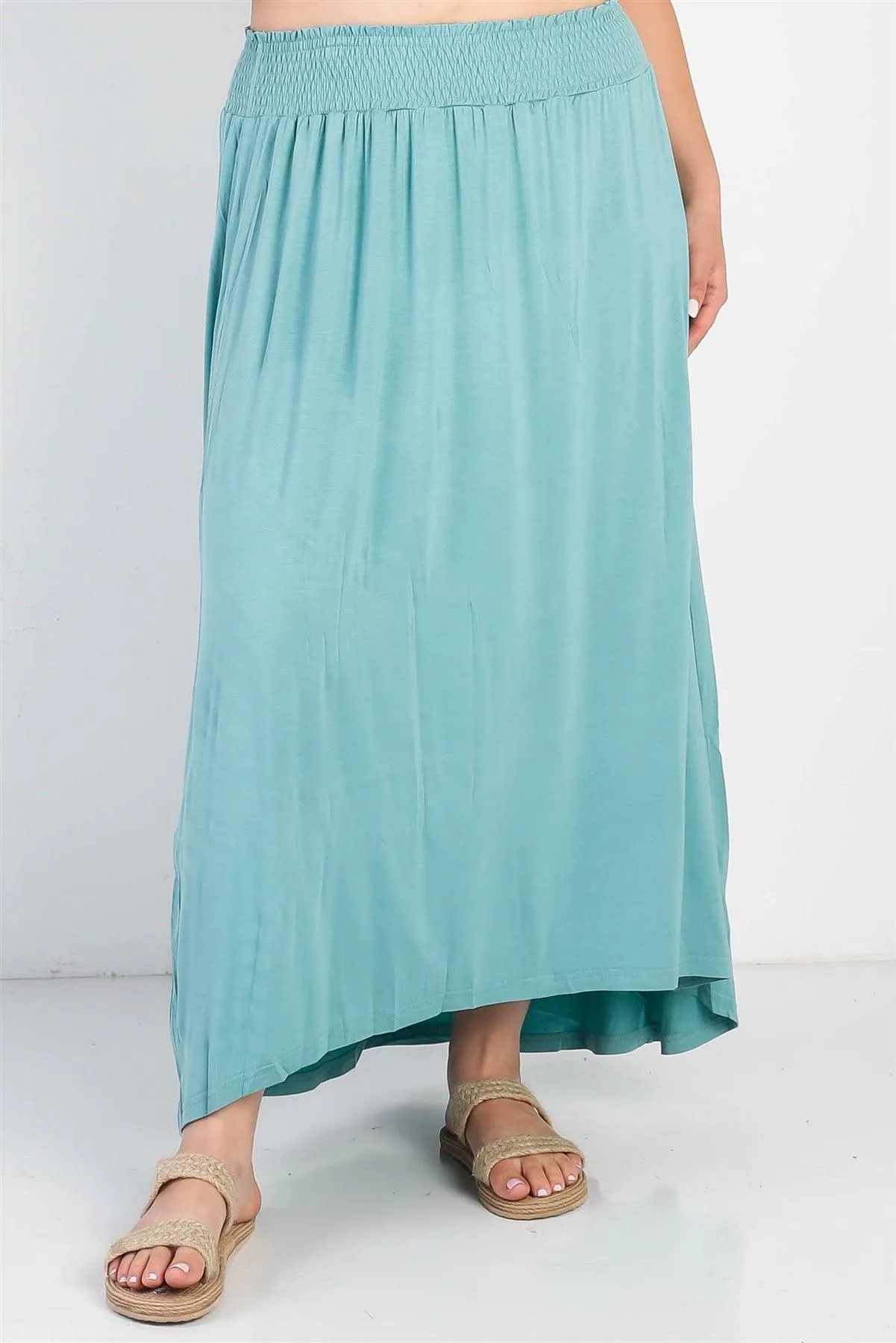 Junior Plus Sage Smocked Waist Maxi Skirt /3-2-1