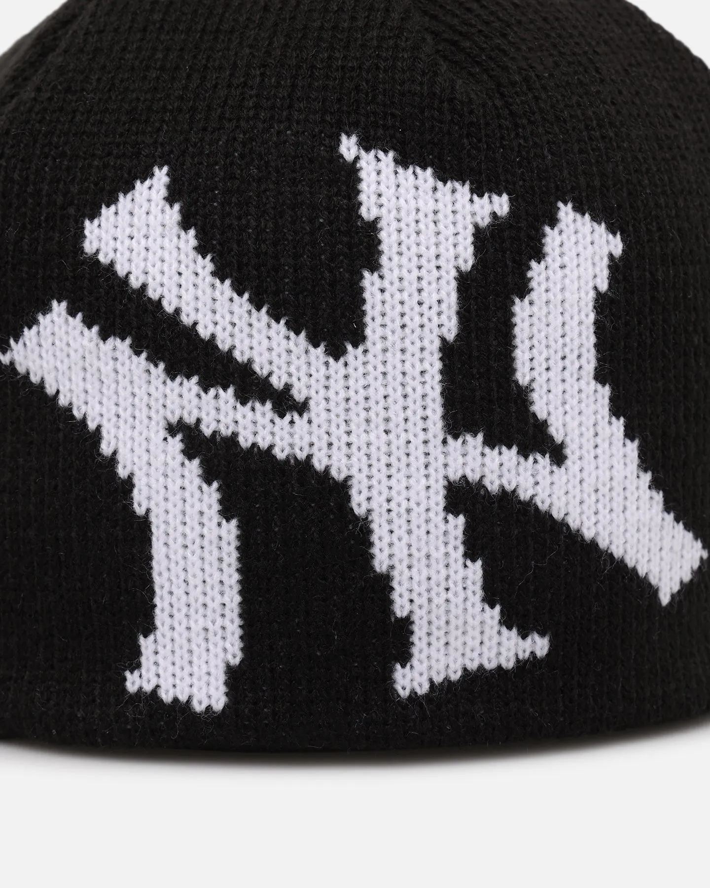 New Era New York Yankees Knitted Skully Beanie Black