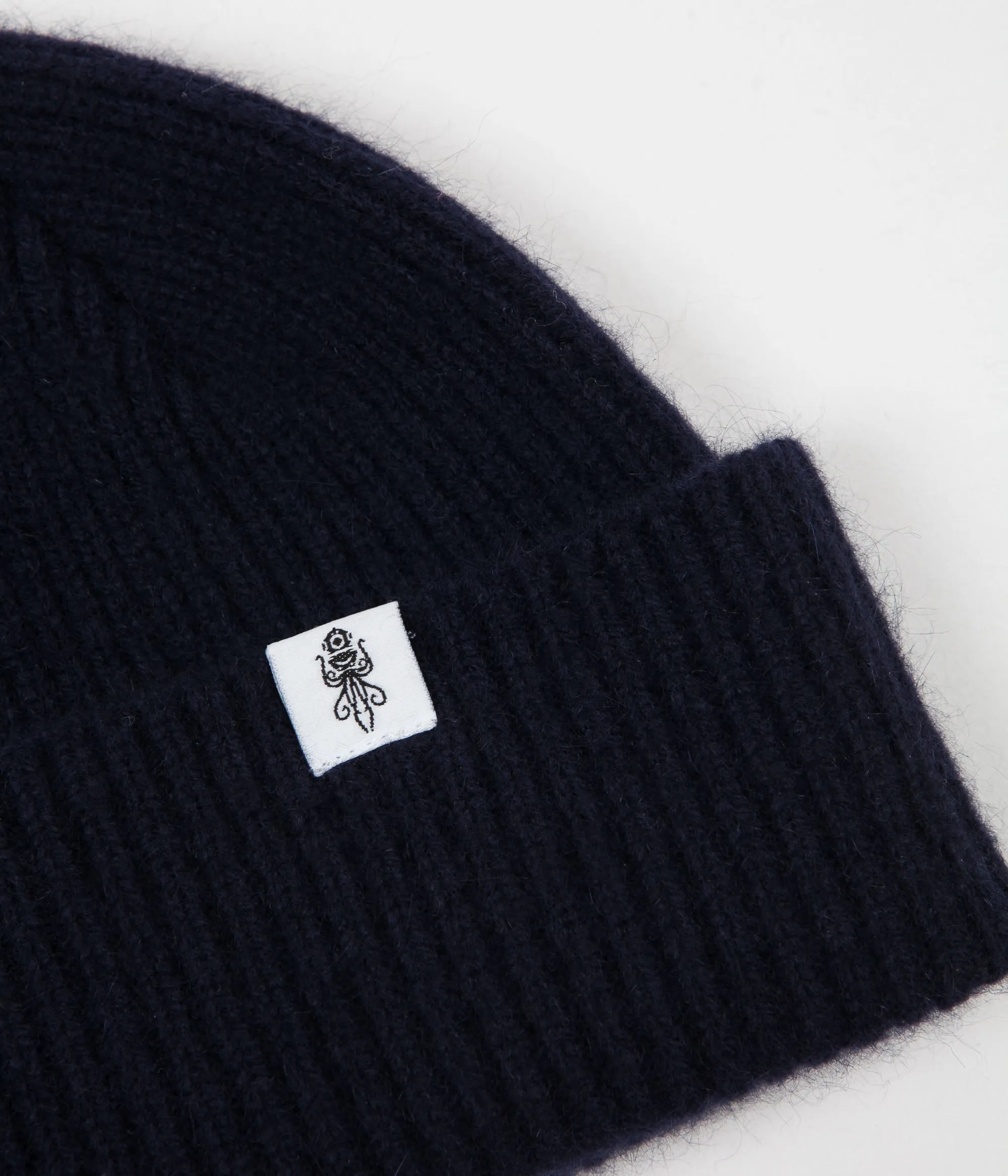 Submariner  Dawn Treader Merino Beanie - Navy