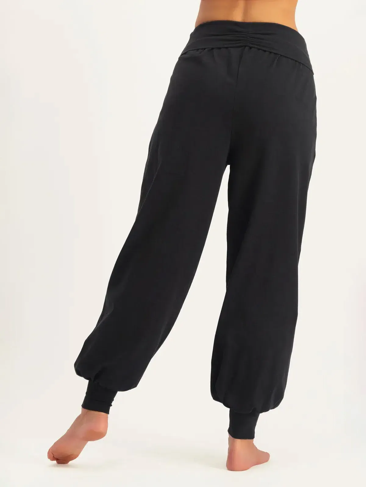 Urban Goddess Rhea Yoga Pants - Onyx Black