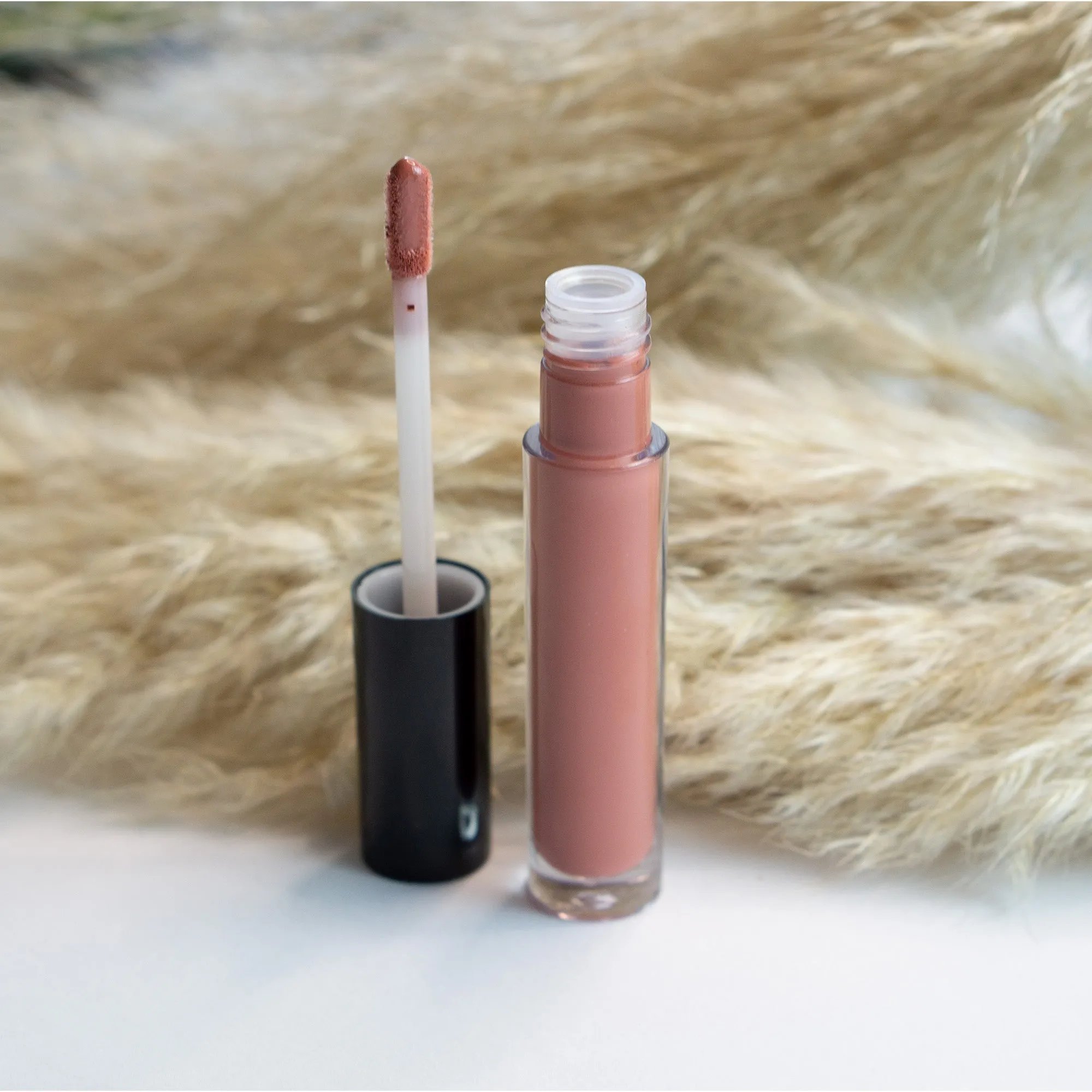 Vegan Lip Gloss - Pearl KESLEY