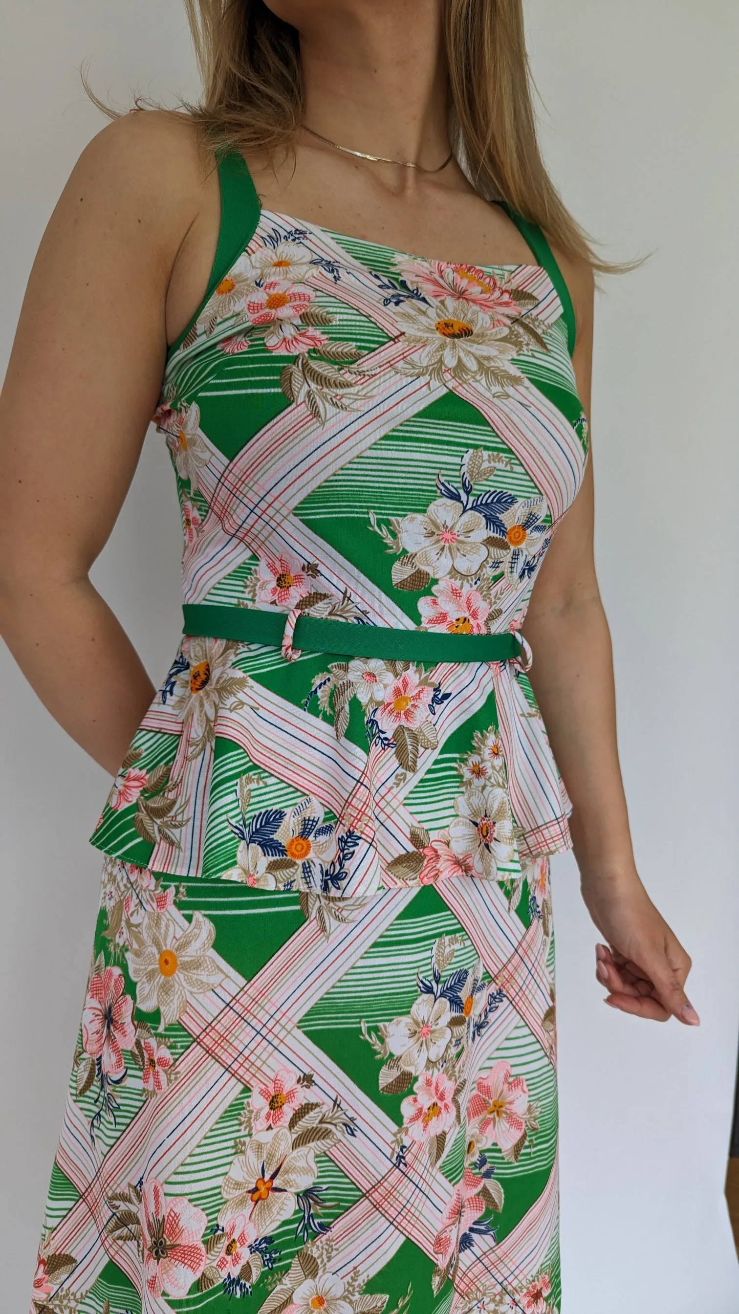 Vintage Summer Floral Peplum Dress