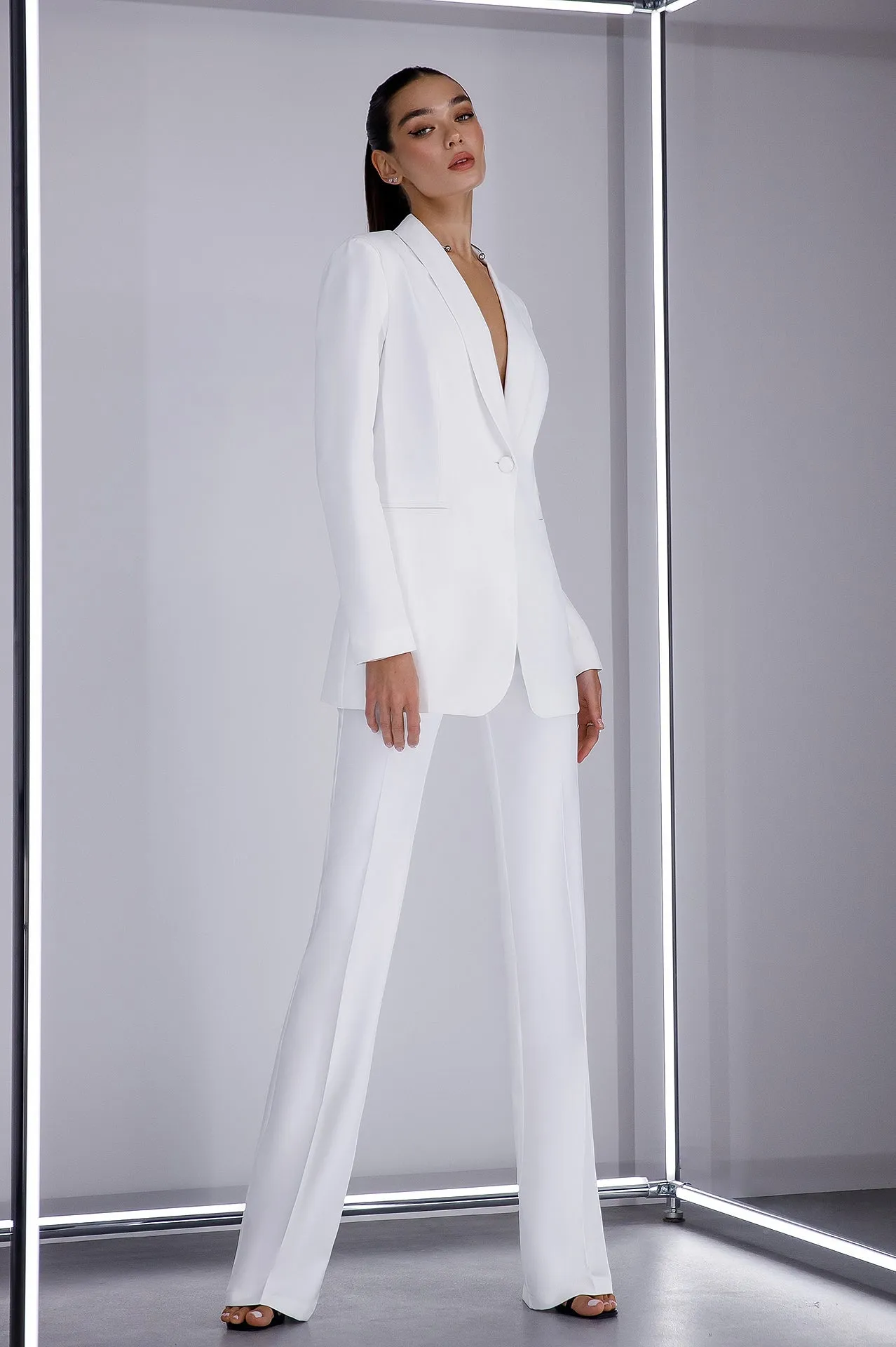 White Shawl Lapel Suit 2-Piece